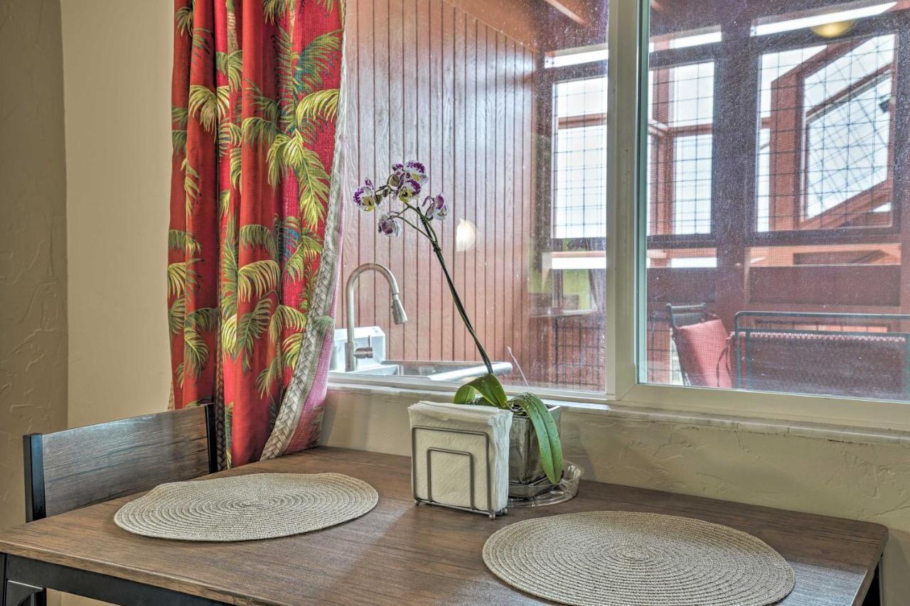 Cozy Escape Near Pristine Beaches Apartment Kailua-Kona