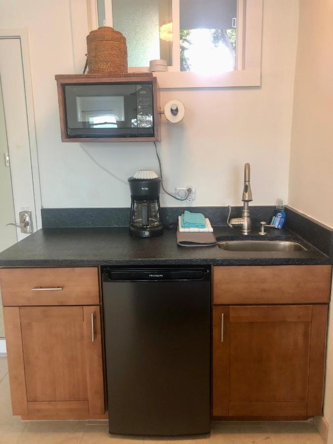 Hotel Kona Tiki - No Fees Kailua-Kona