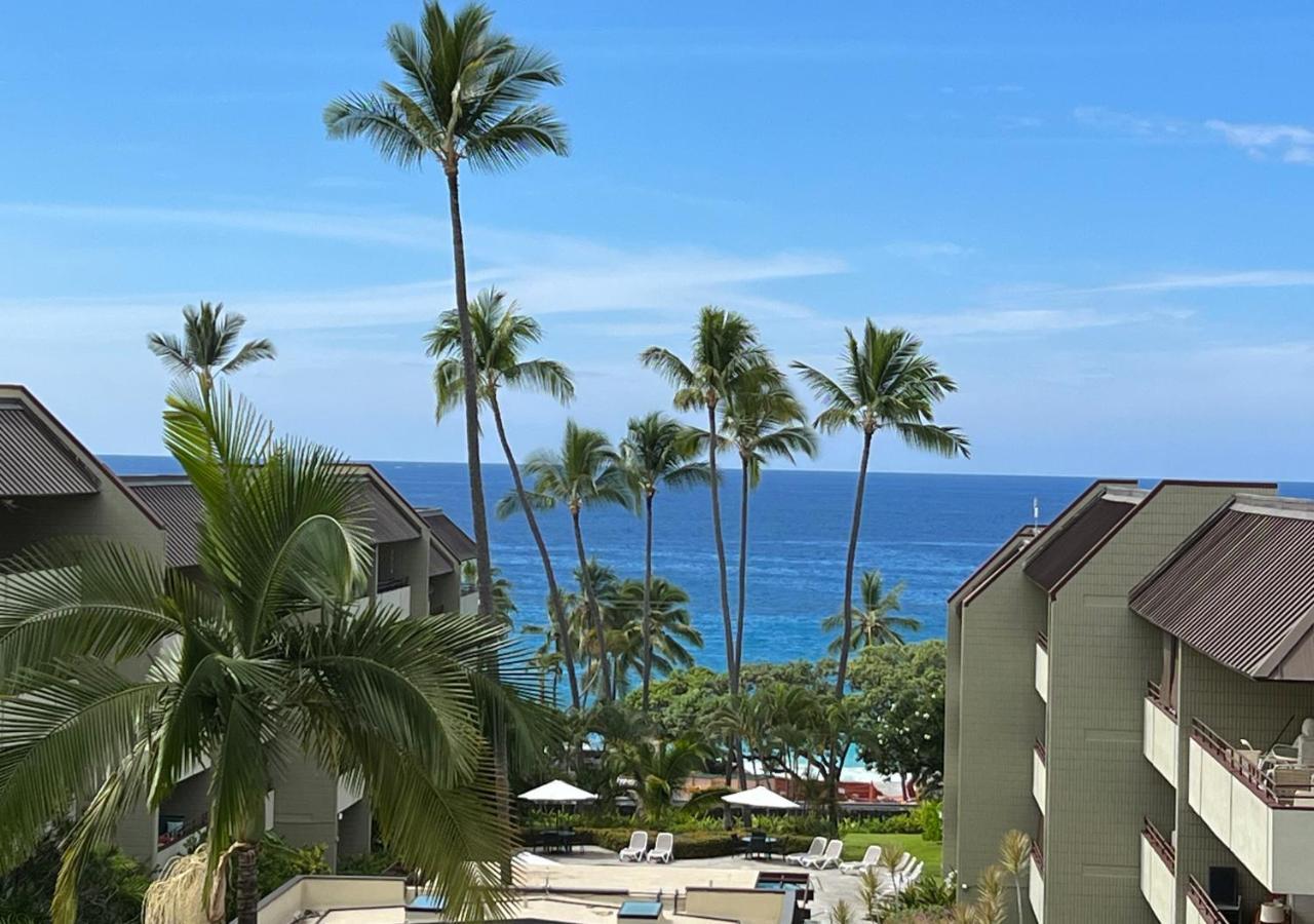 Kona Magic Ali'i - Floor Views, Pool, Beach, Sunsets Kailua-Kona
