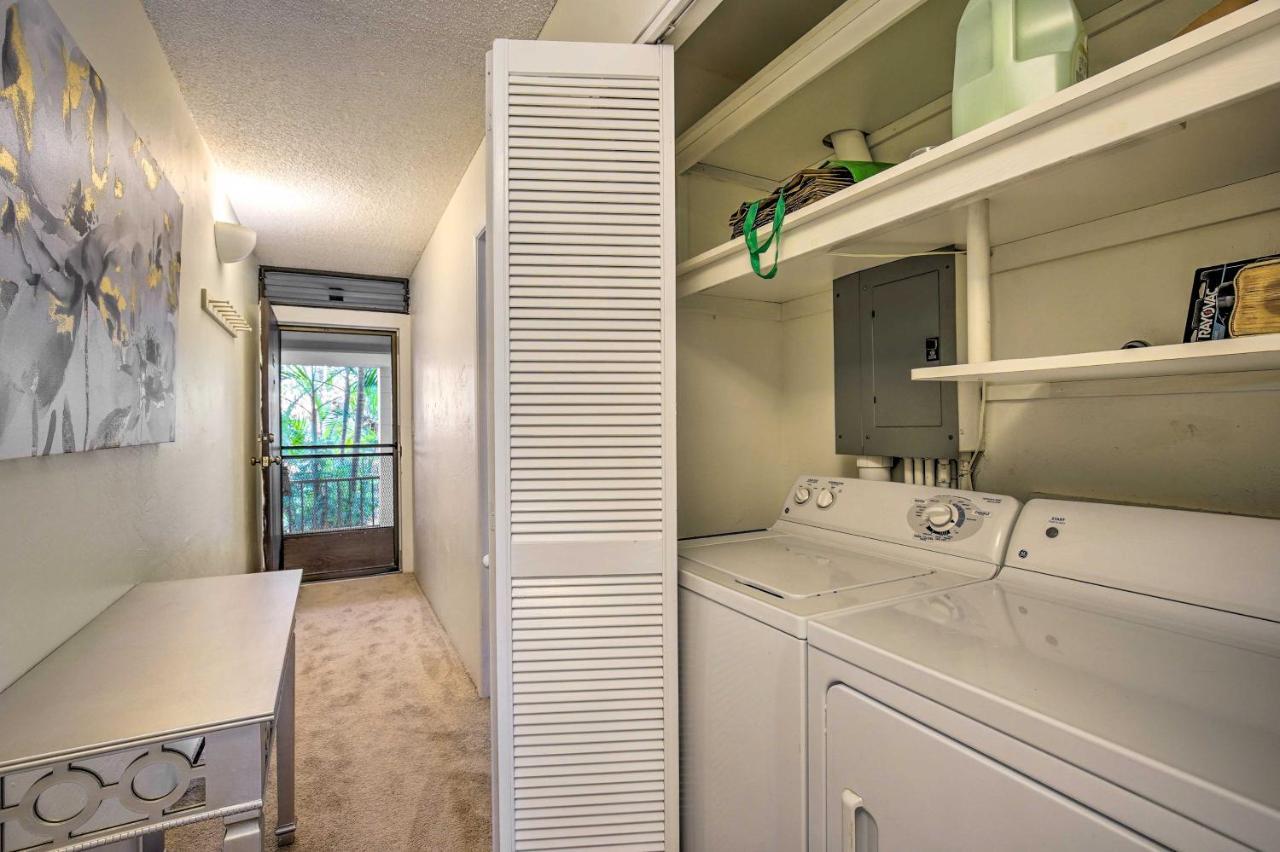 Apartment Breezy With Screened Lanai In Kailua-kona! Kailua-Kona