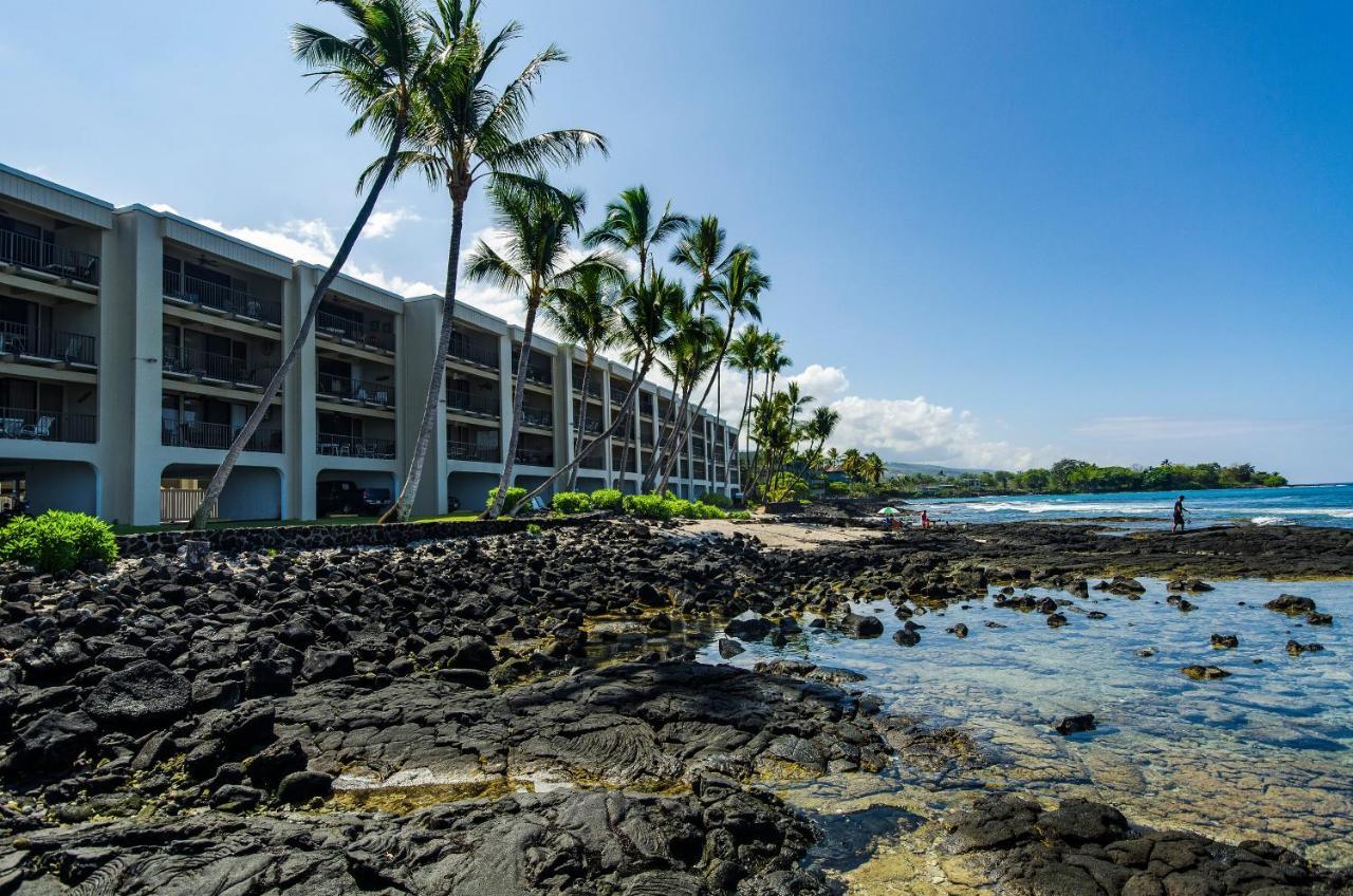 Oceanfront Luxury Kailua-Kona
