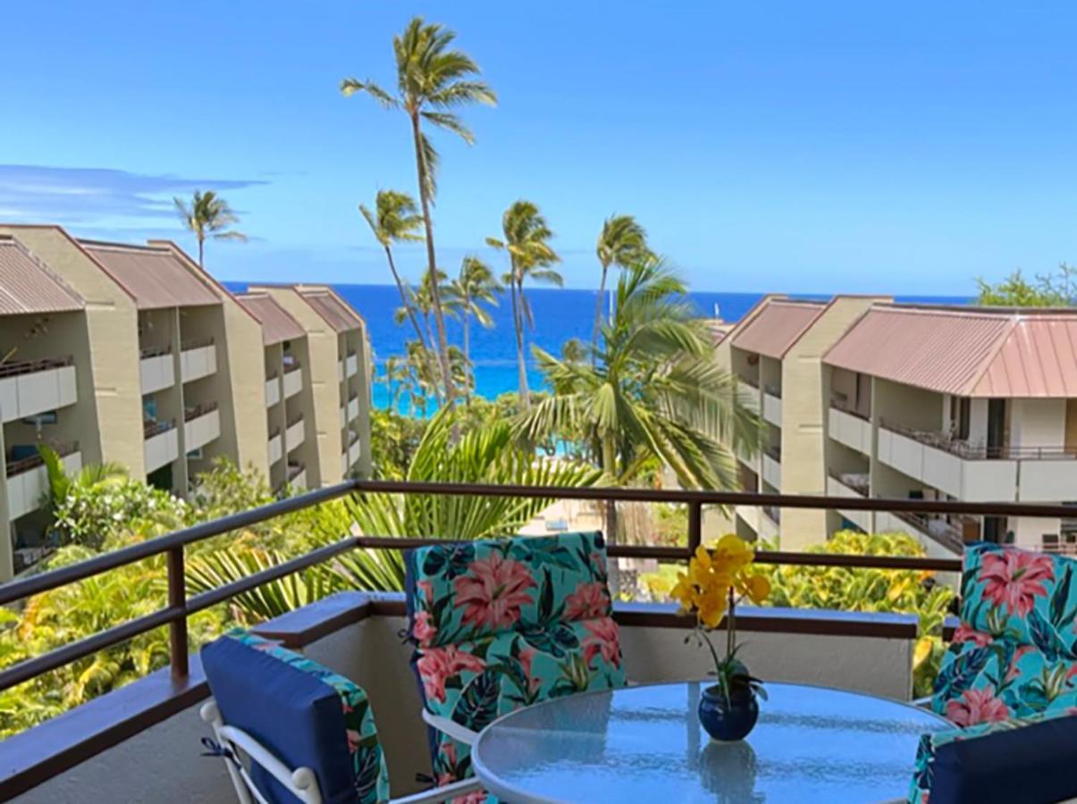 Kona Magic Ali'i - Floor Views, Pool, Beach, Sunsets *