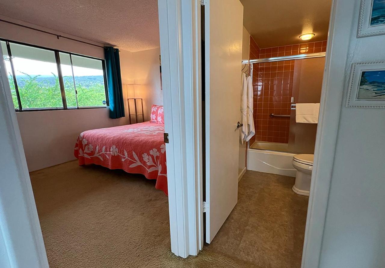 Kona Magic Ali'i - Floor Views, Pool, Beach, Sunsets *