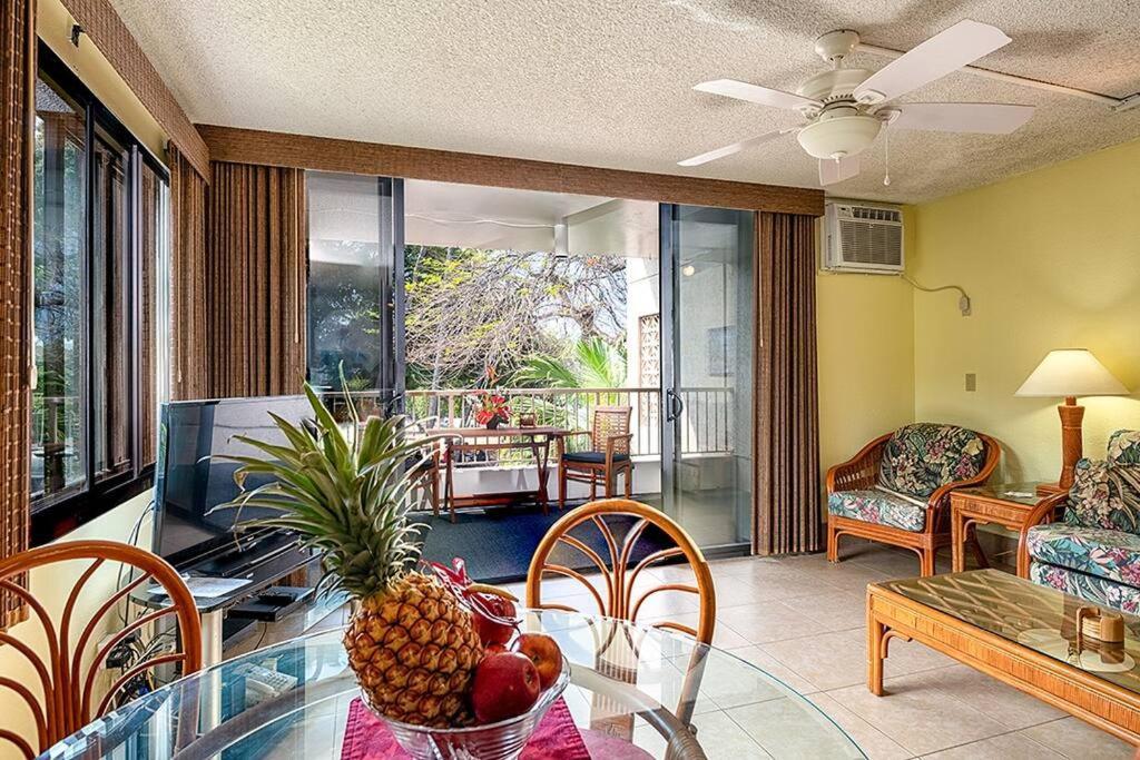 Great Value! & Ocean View Condo! - Kona Reef B-21 At Park & Next To Road Apartment
