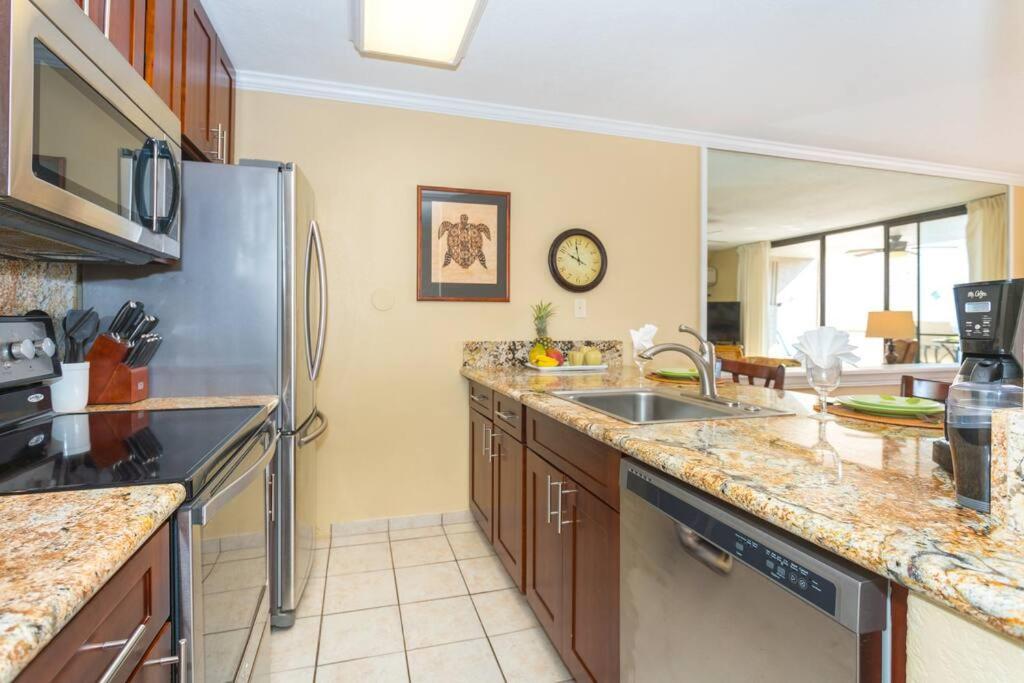 Ocean View Condo, Stunning Views! - Kona Reef E-22 By Casago Kona Holiday home *