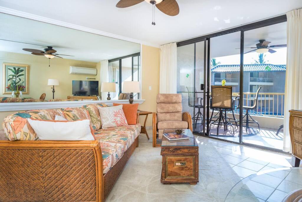 Holiday home Ocean View Condo, Stunning Views! - Kona Reef E-22 By Casago Kona