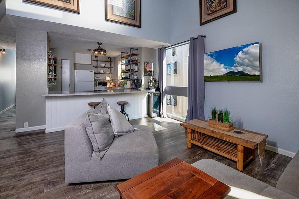 Holiday home New! Bay 2-306 - Beautifully Renovated Two-story With Primary In Loft *