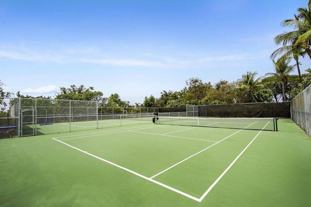 Beautiful 2/2 In Kona. Ocean View! Apartment