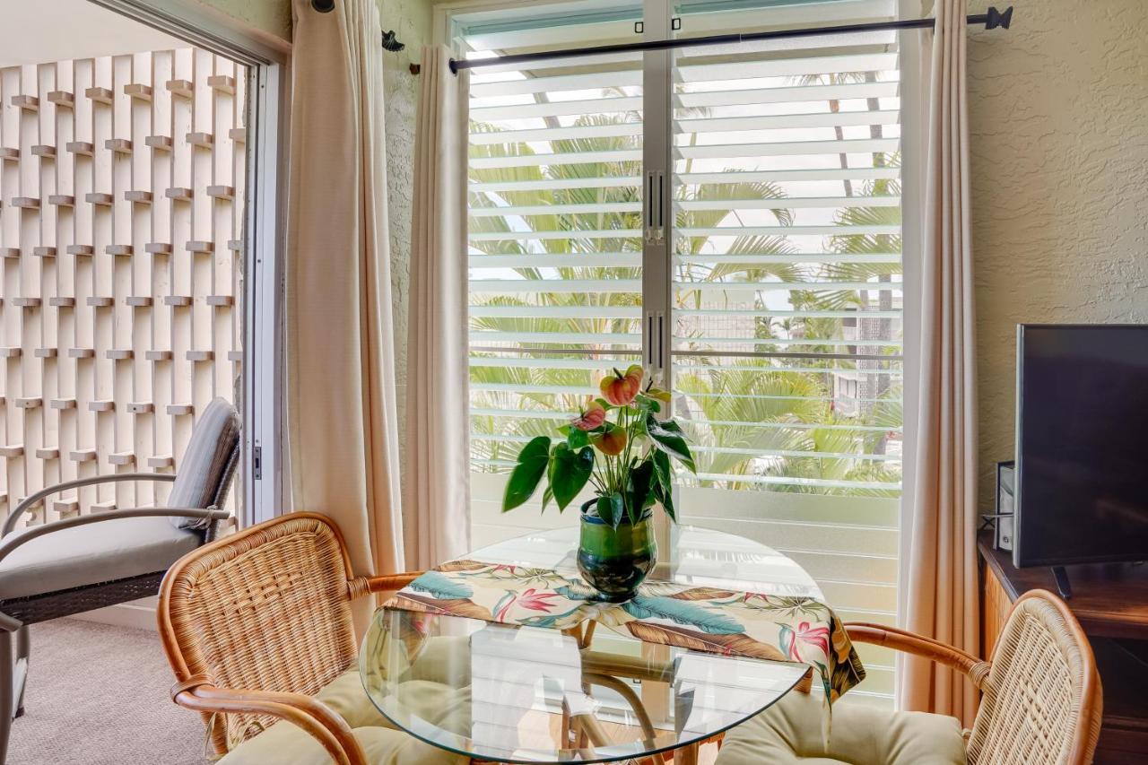 With Ocean Views Walk To Beach! Apartment *