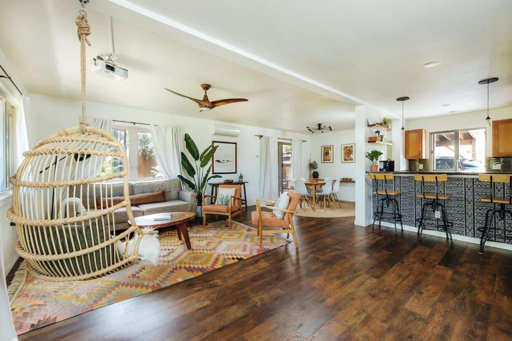 The Kumu House *