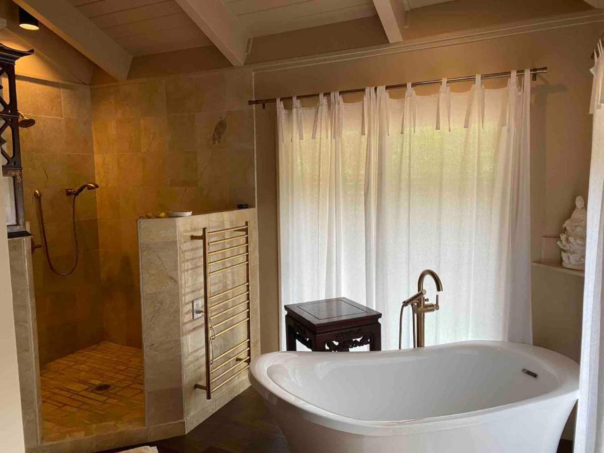Peaceful Sanctuary In Hawaiian Cloud Forest Villa *