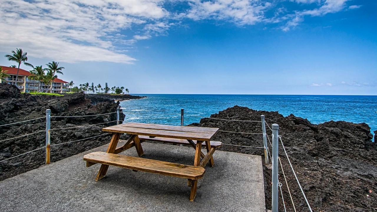 Surf And Racquet 2301 * Kailua-Kona