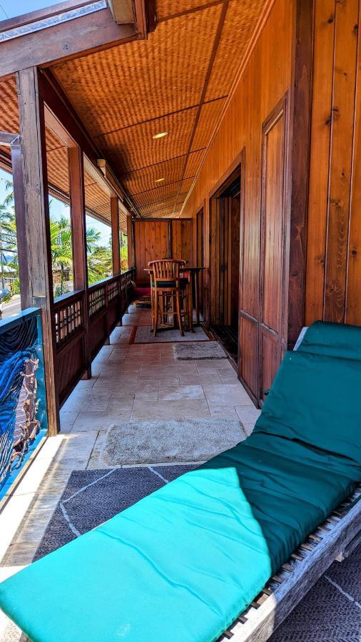 Seaspray Oceanview Apartment
