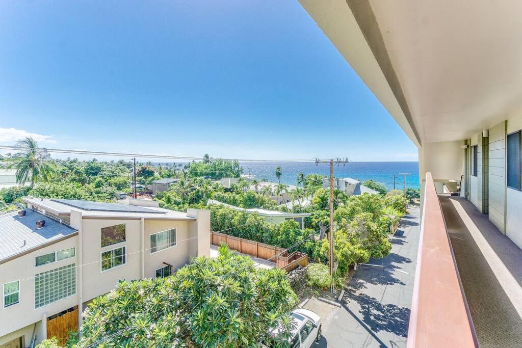 White Sands #322-top Floor Views Apartment Kailua-Kona