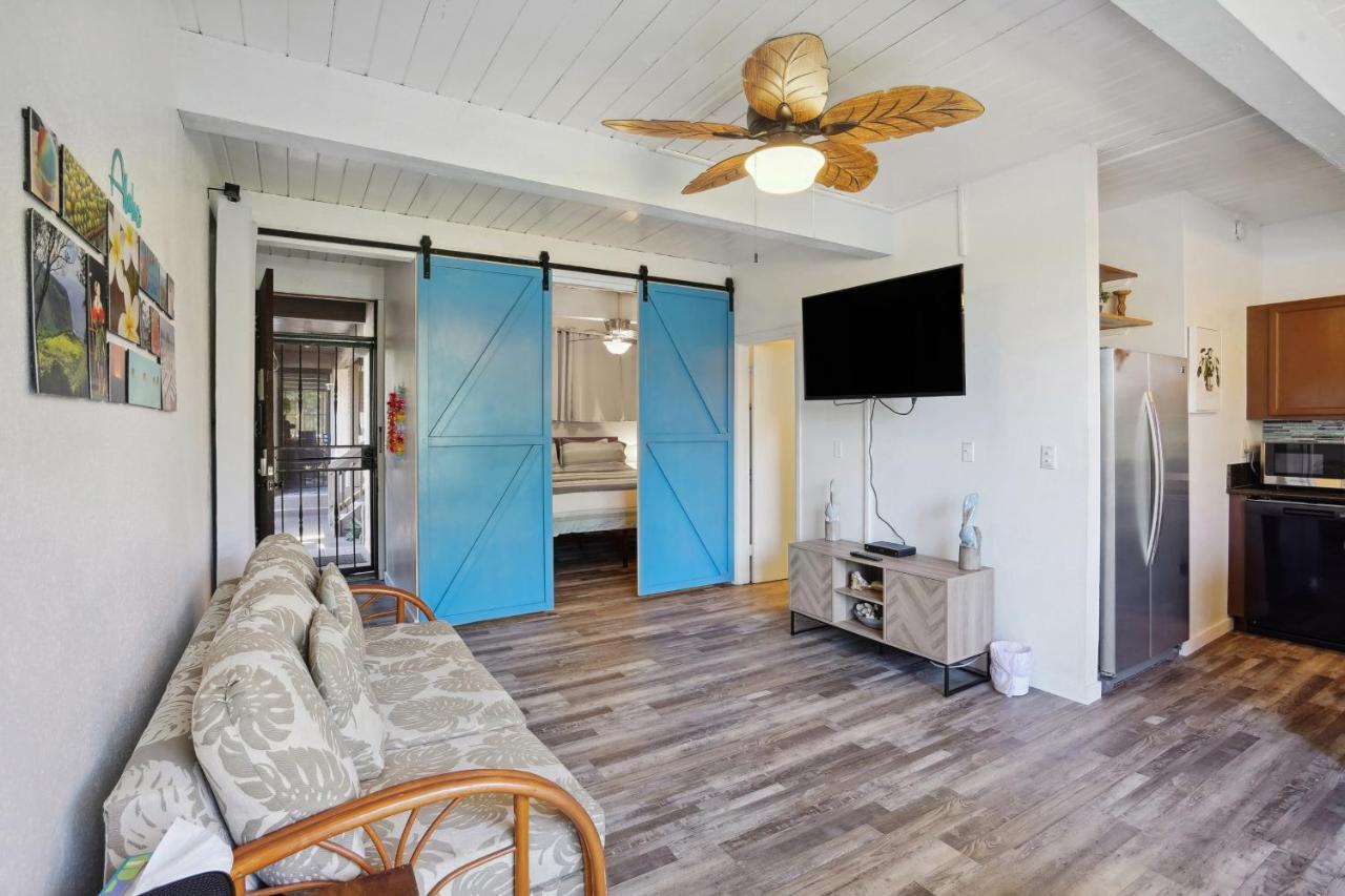 Airy Less Than 1 Mi To And Town Apartment *