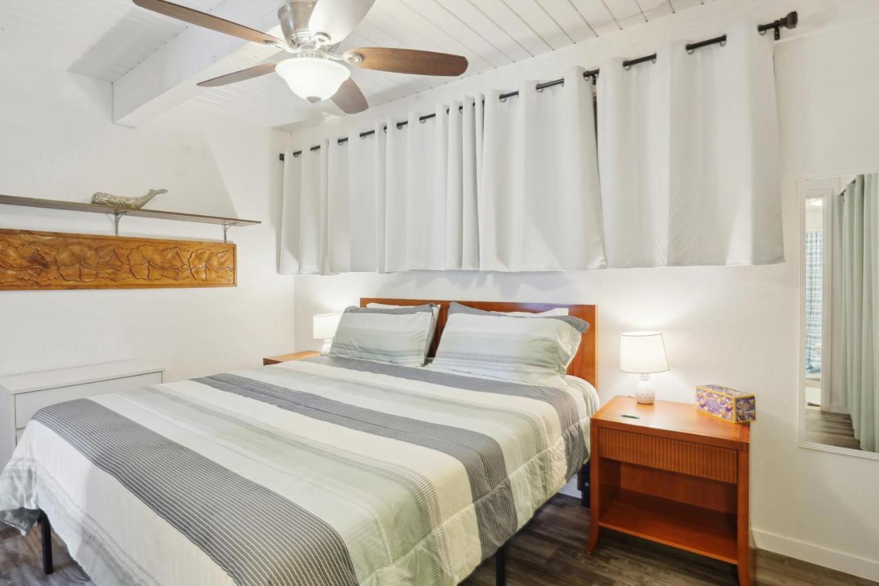 Airy Less Than 1 Mi To And Town Apartment