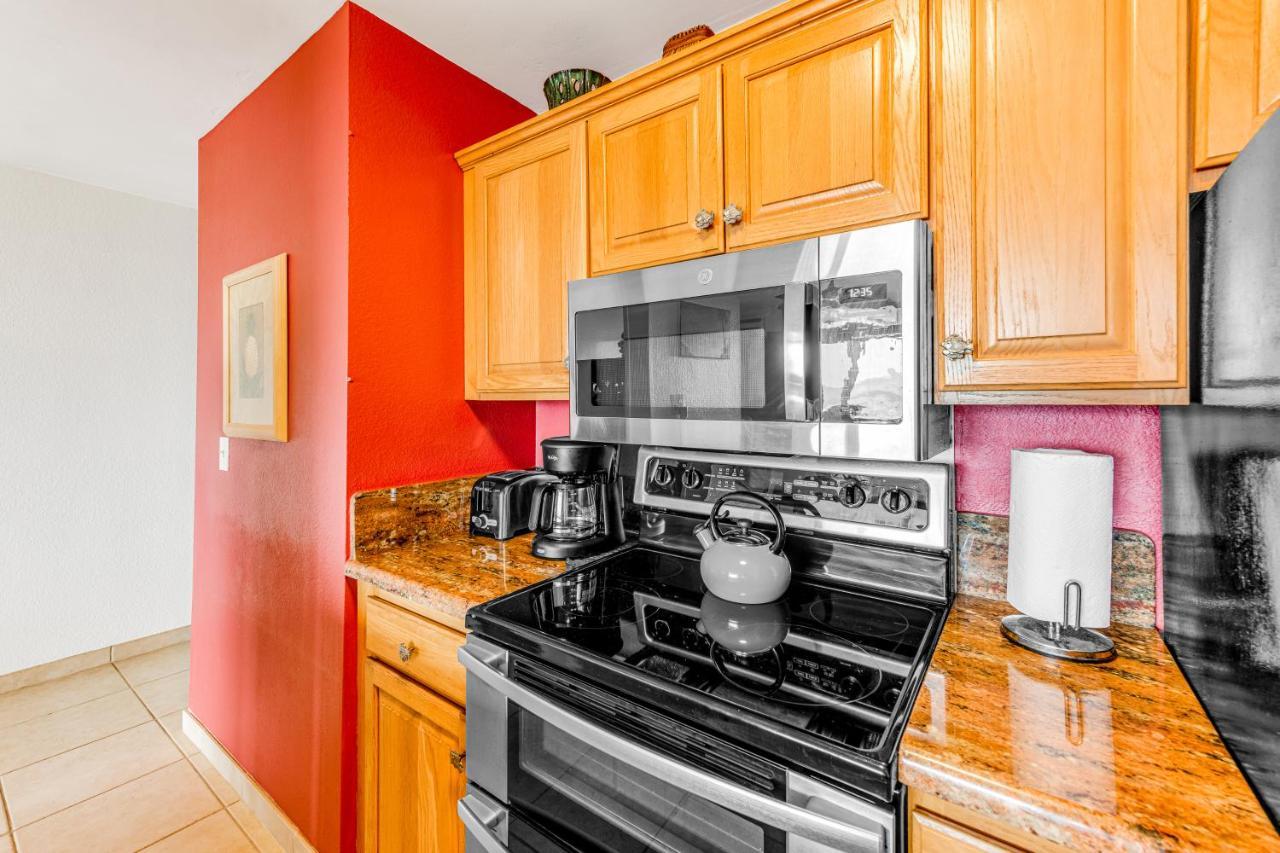 Kona Reef Comfort D6 Apartment Kailua-Kona