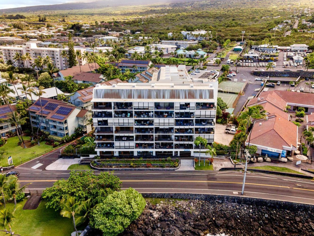 Kona Alii 302