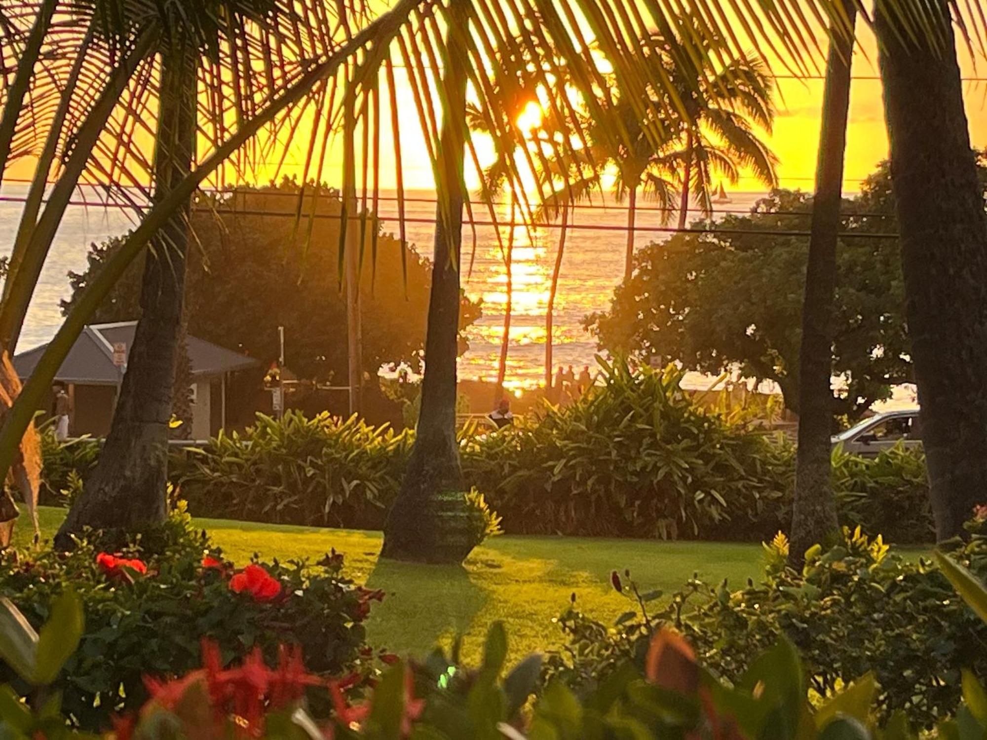 Apartment Family Getaway - Lava At Magic Sands Kailua-Kona