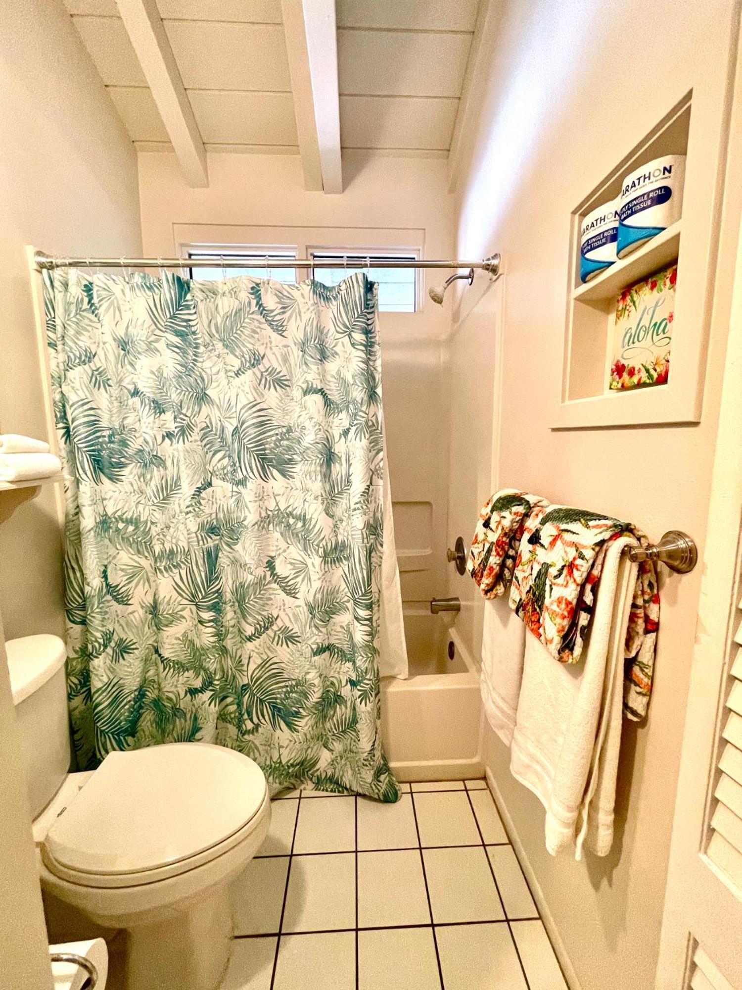 Big Island Retreat Guest house 2*