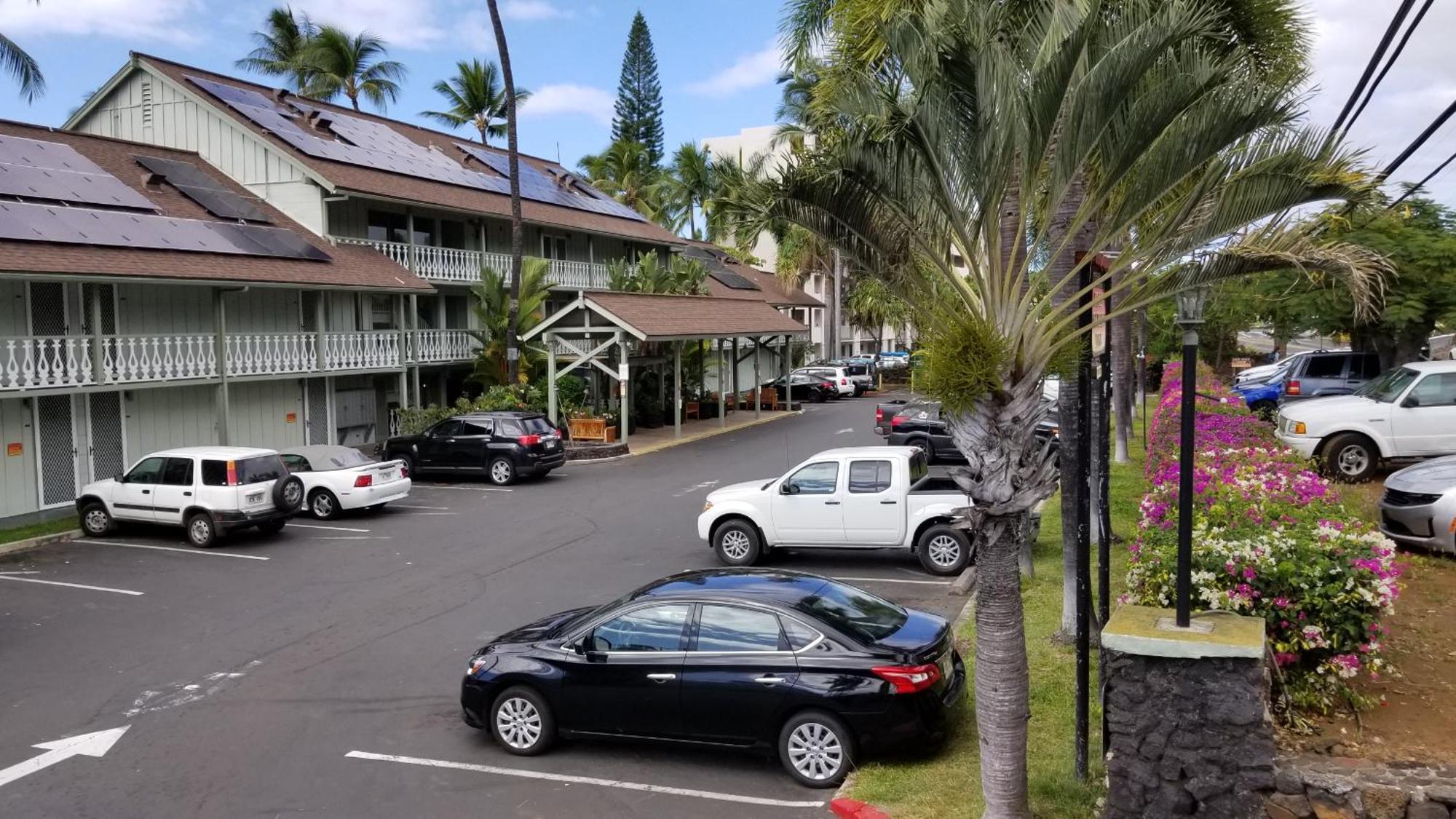 Aparthotel Downtown Hawaiian Theme With Hot Tub, Pool & - Kona Islander *
