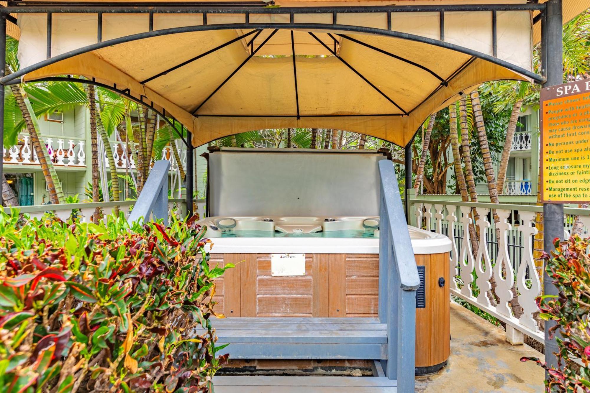 Aparthotel Downtown Hawaiian Theme With Hot Tub, Pool & - Kona Islander *