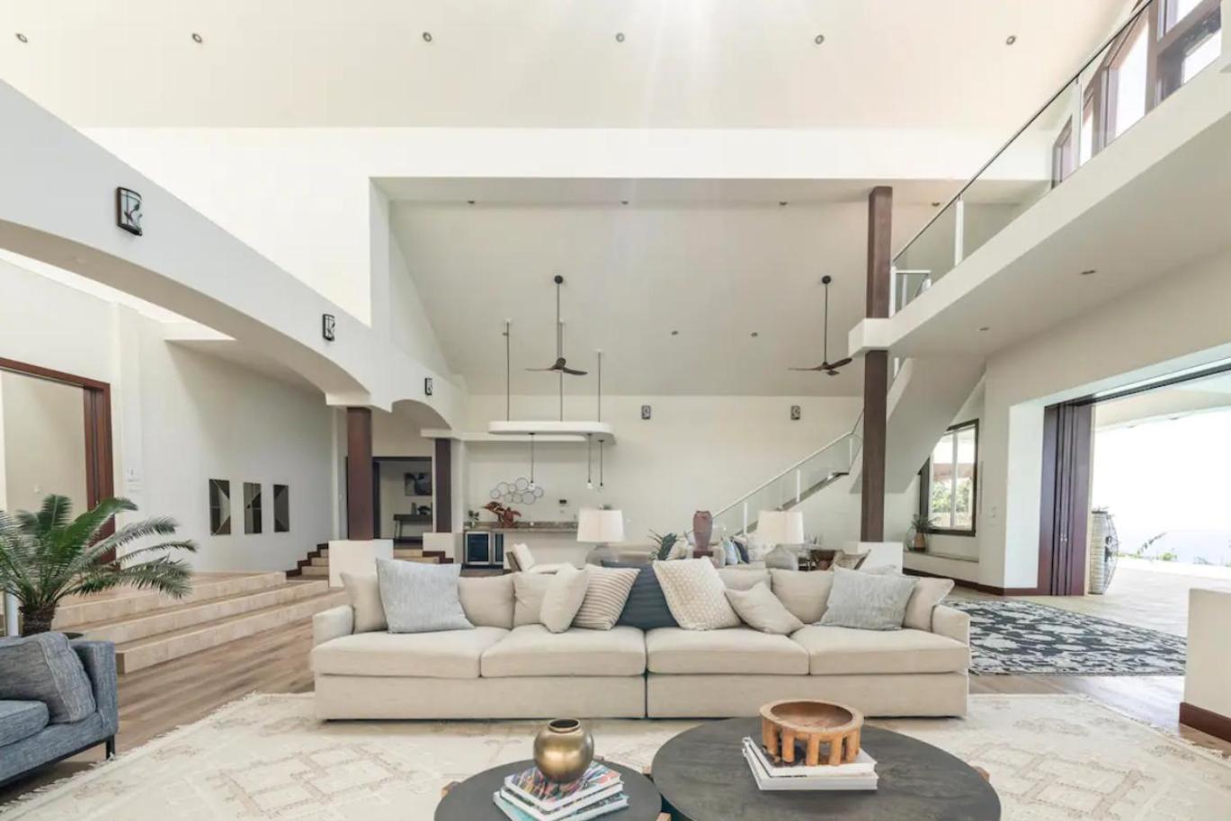 Villa Luxury Kona Mansion - Infinity Pool & Epic Views