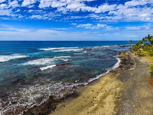 Keauhou Kona Surf & Racquet Club #5-202 Holiday home