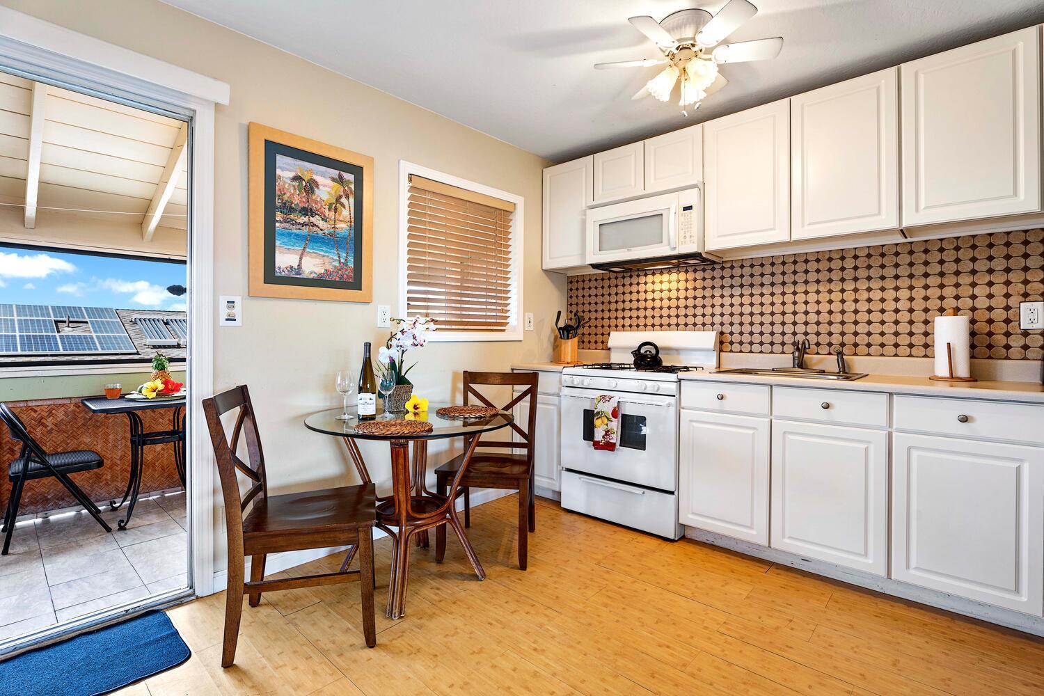 Kona Shores 221 Stvr #19-390879