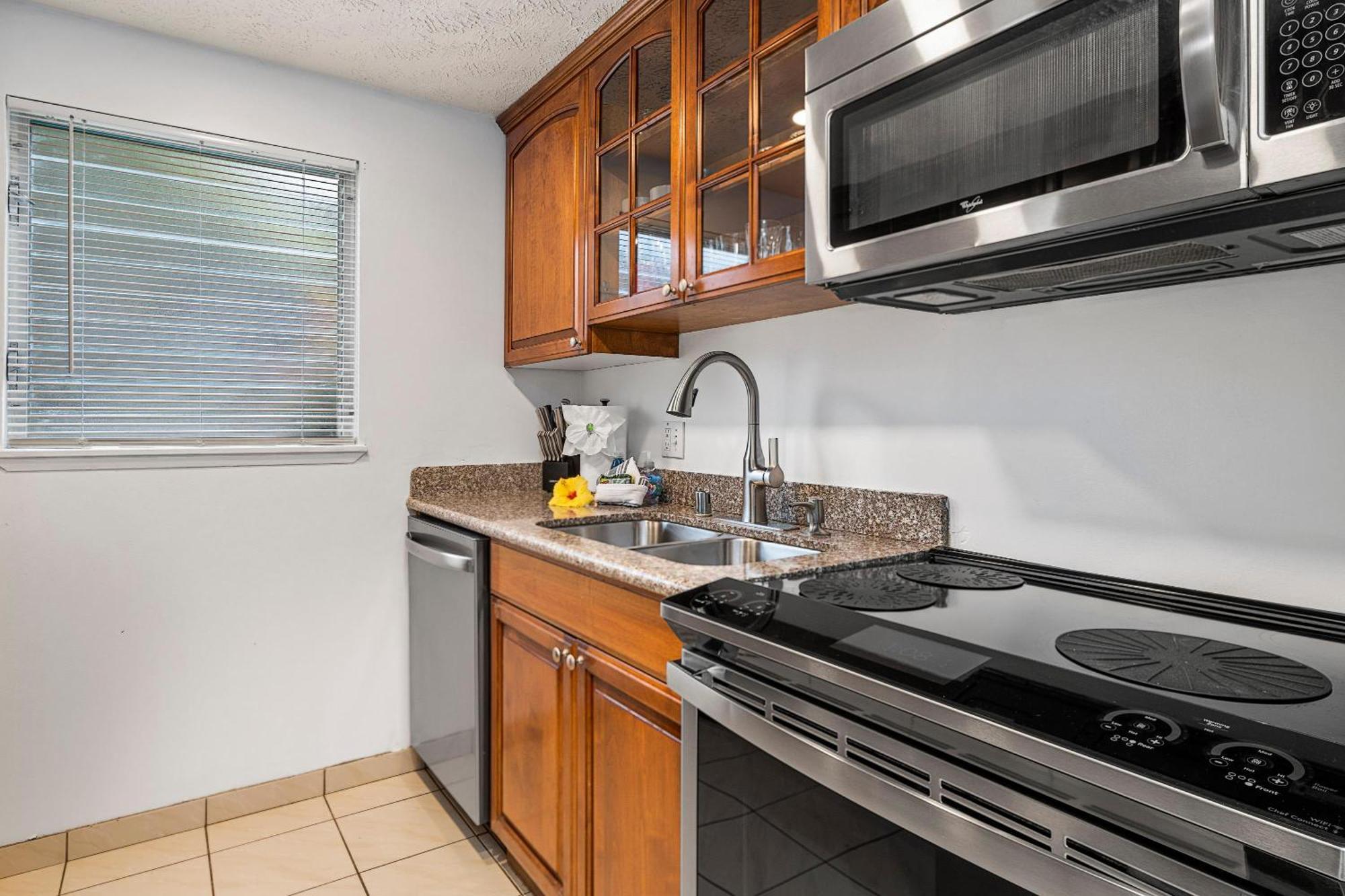 Keauhou Surf & Racquet Townhouse #36 Kailua-Kona