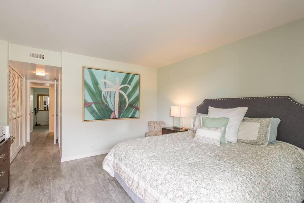 White Sands Village, Gorgeous 2br, Top/front Bldg Kailua-Kona