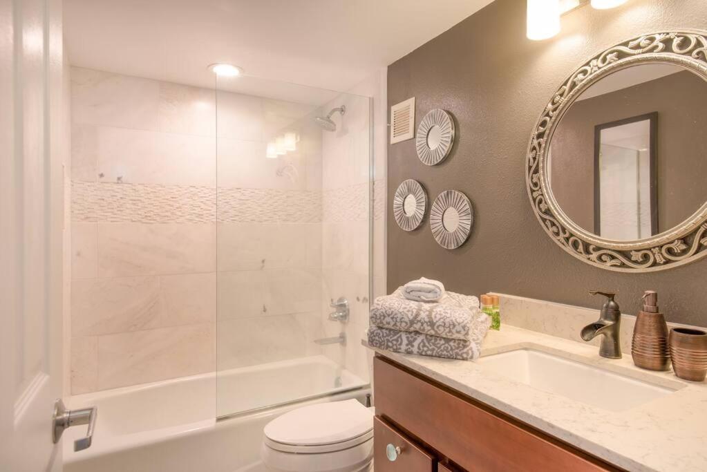 White Sands Village, Gorgeous 2br, Top/front Bldg Apartment Kailua-Kona