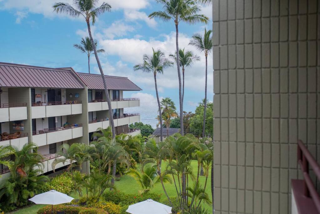 Apartment White Sands Village, Gorgeous 2br, Top/front Bldg Kailua-Kona