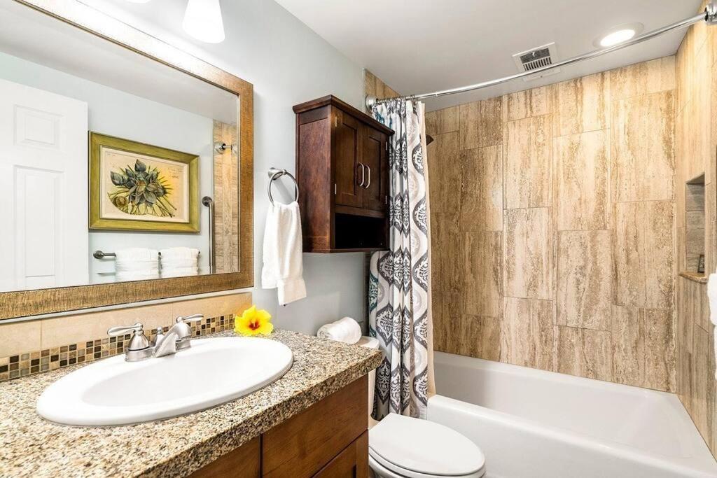 Ocean Echoes: Kona's Oceanfront Family Oasis * Kailua-Kona