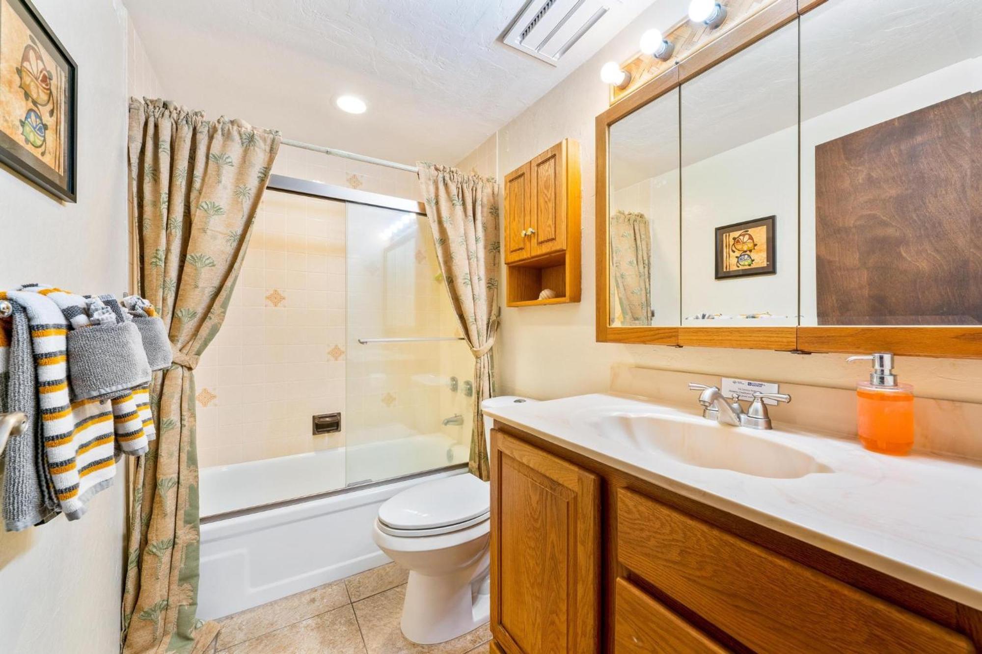Big Island Kona Nalu By Coldwell Banker Island Vacations * Kailua-Kona