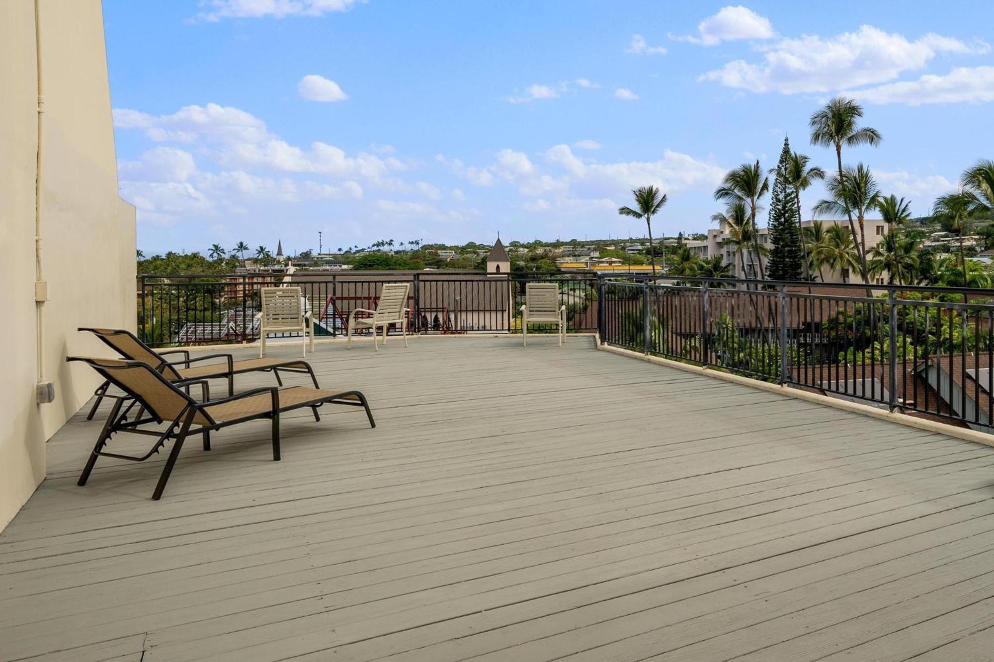 Big Island Kona Plaza By Coldwell Banker Island Vacations