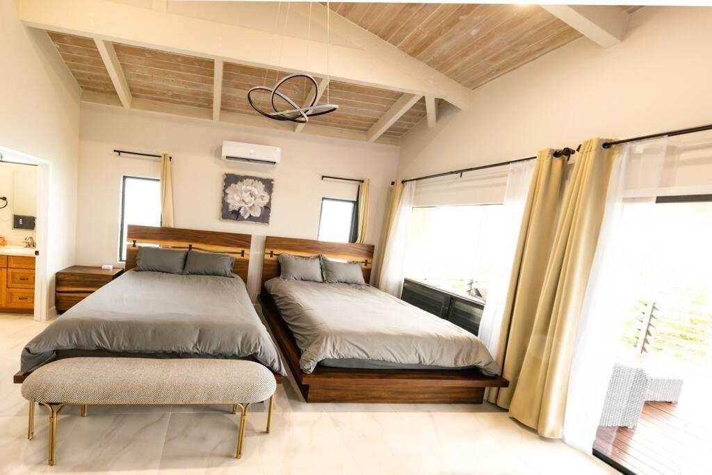Holiday home Private Pool & Spa-beautiful Oceanview *