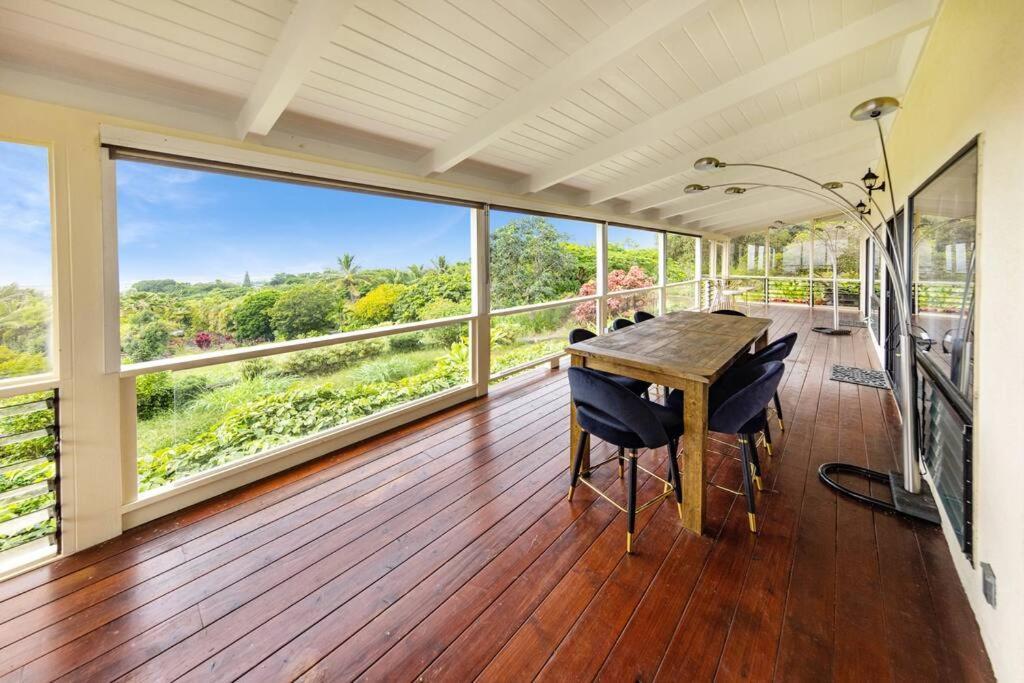 Holiday home Private Pool & Spa-beautiful Oceanview *
