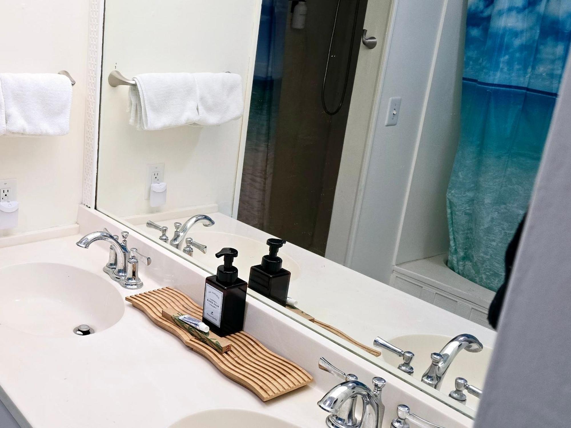 Aparthotel Zero Fees Aloha Lani #a208 At Casa De Emdeko