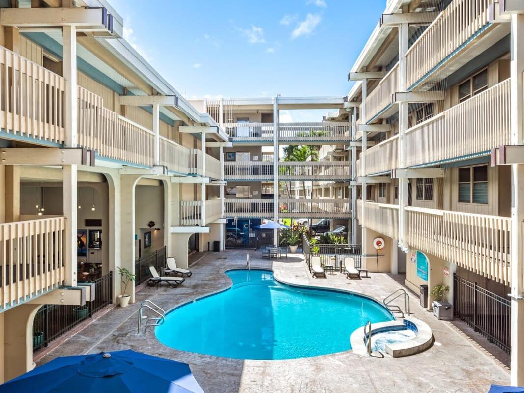 Oceanfront 1 Bedroom 2 Bathroom With Large Lanai - Kona Bali Kai 218 *