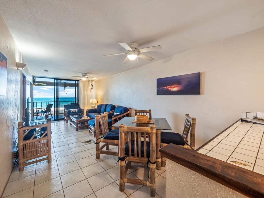 Oceanfront 1 Bedroom 2 Bathroom With Large Lanai - Kona Bali Kai 218