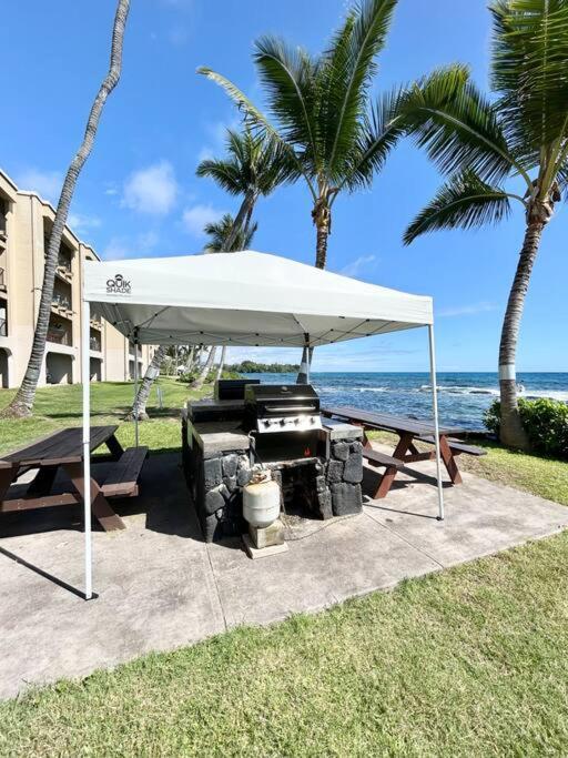 Apartment Amazing Peaks Of Ocean View On Ali'i Dr By Surf Spots