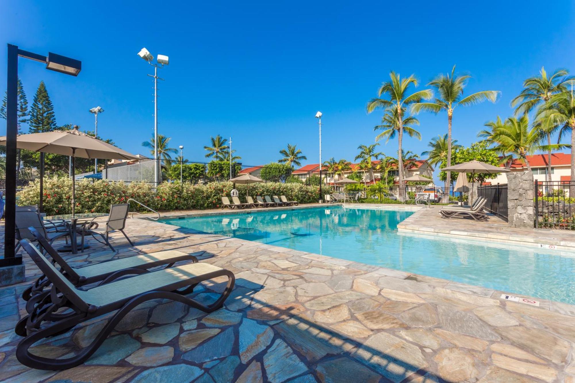 Hale Kania Kai - Surf & Racquet 3302 Floor 3bd/2bth *