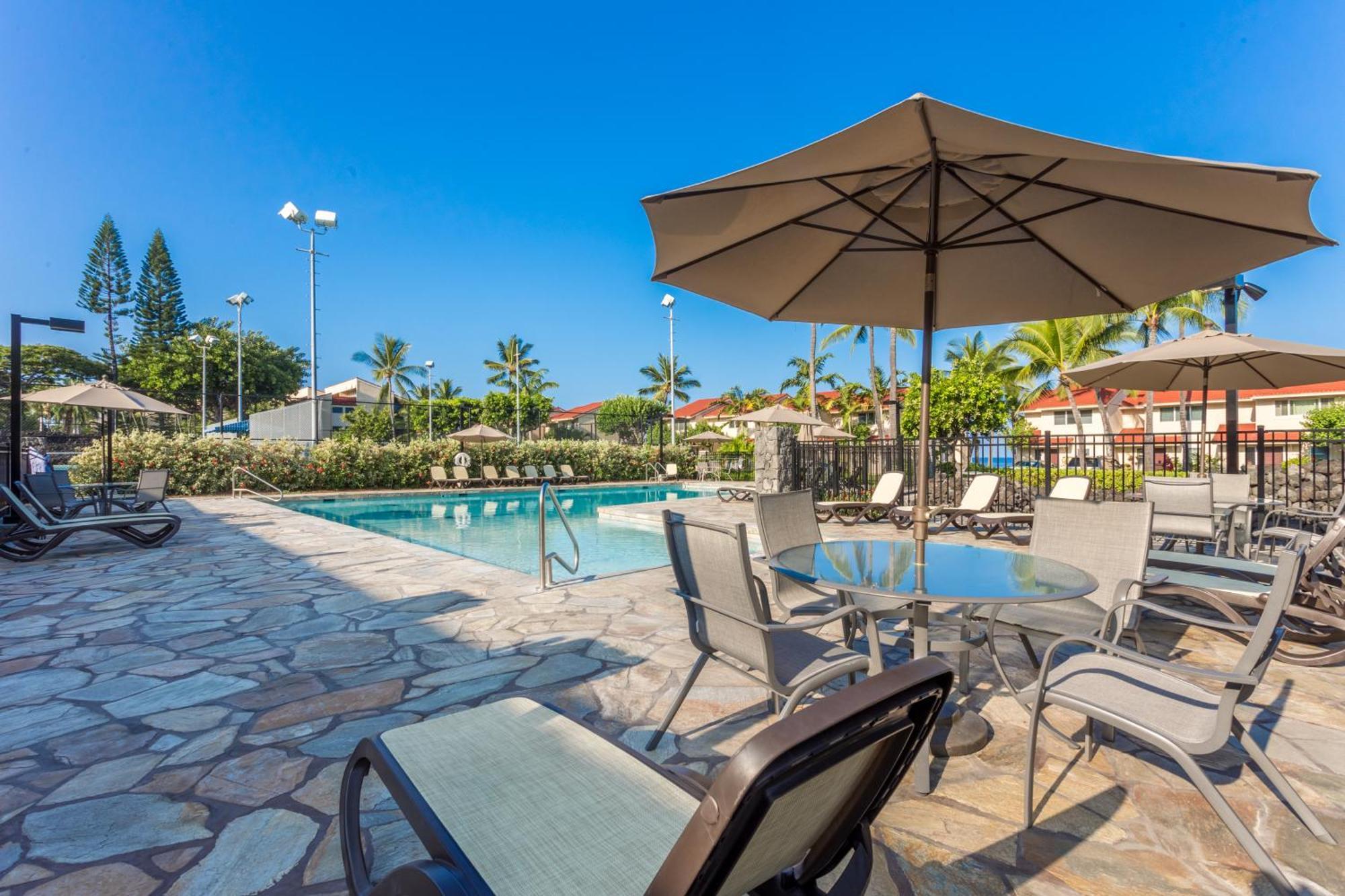 Hale Kania Kai - Surf & Racquet 3302 Floor 3bd/2bth