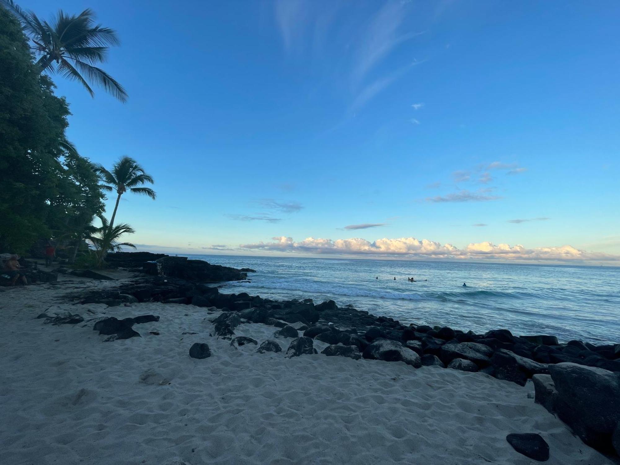 Magic Sands View, 2b2b, Ac, Pool, Sleeps 6 Holiday home Kailua-Kona