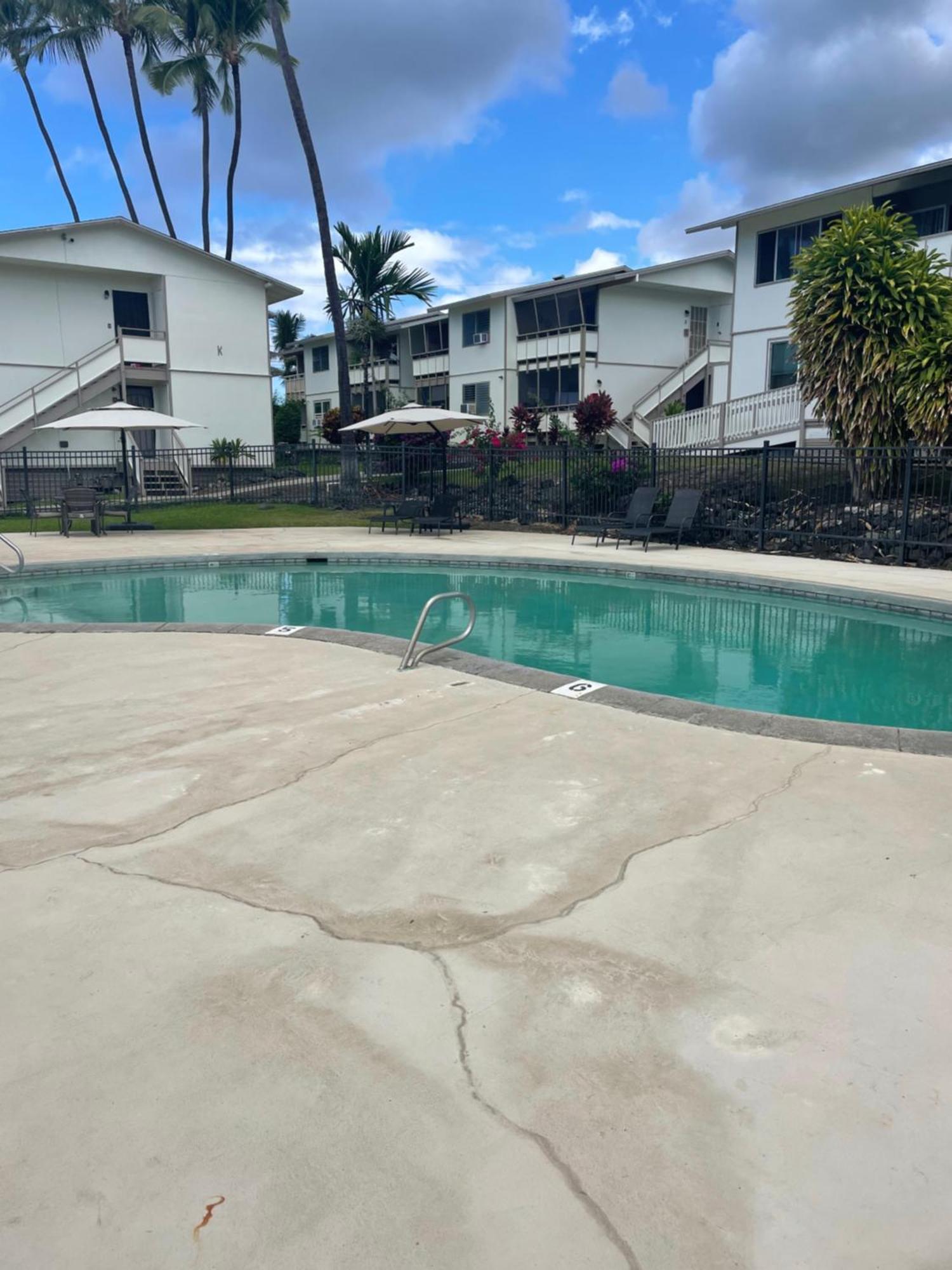 Beautiful Ocean View Downtown Getaway * Kailua-Kona