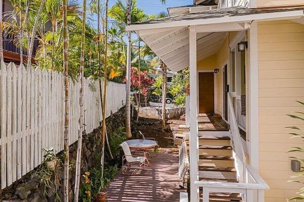Kona Trio, Rent 3 Private Units Together *