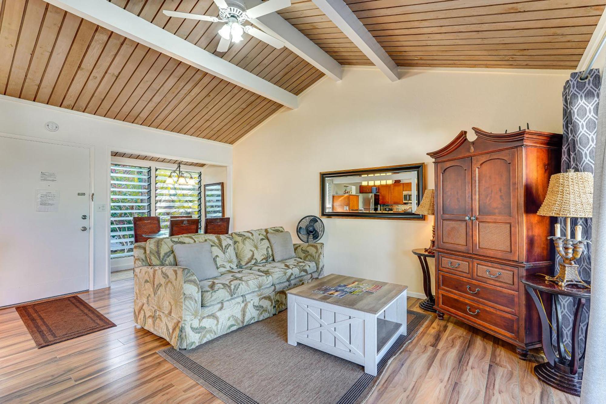 1 Mi To With Pool Access! * Kailua-Kona