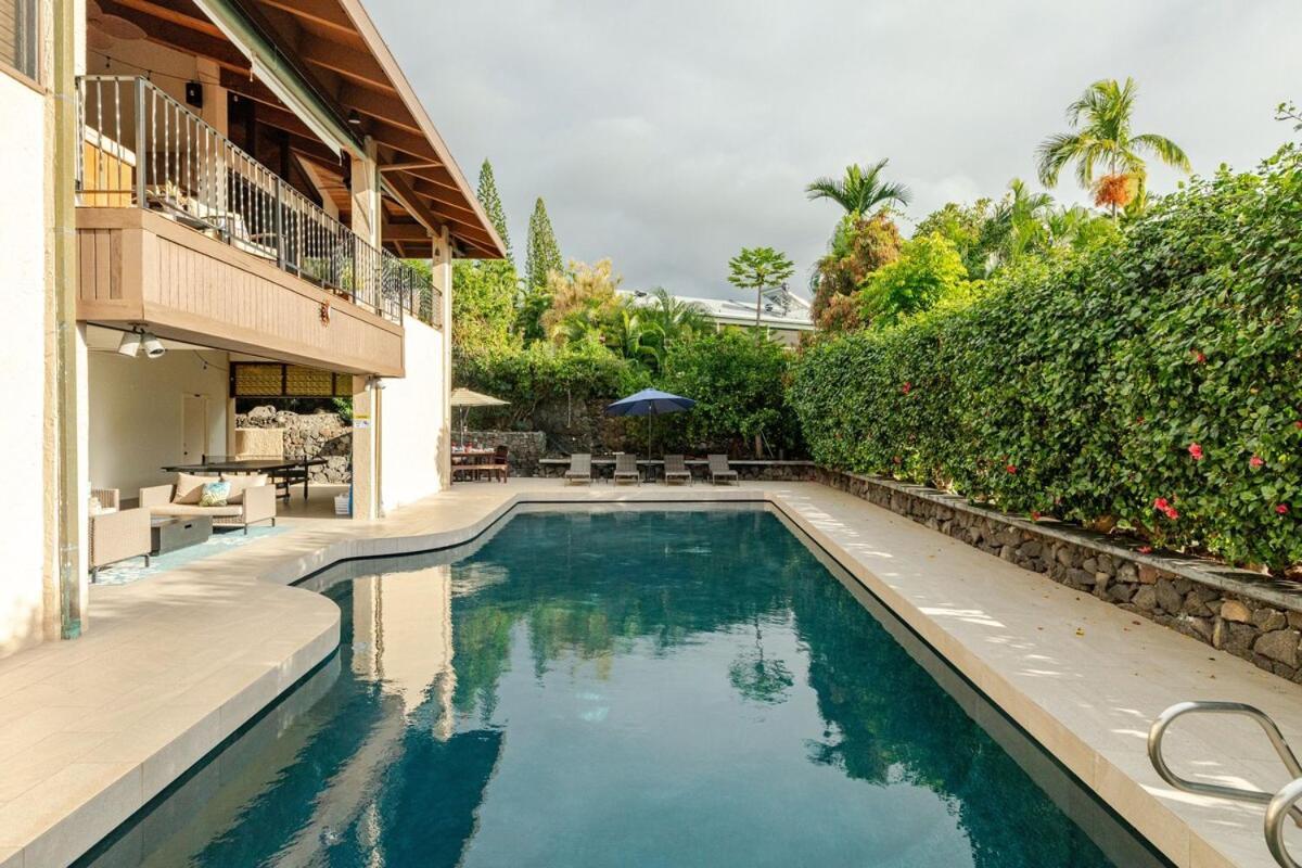 Hawaiian Escape With Pool Expansive Lanai Stunning Sunset Views Villa Kailua-Kona