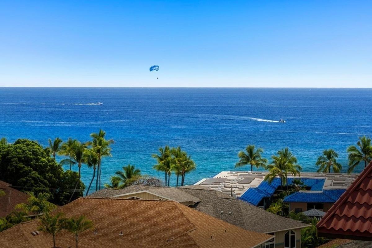 Apartment Charming 2 Bedroom In Gorgeous Kona Village With King Bed, Ac Kailua-Kona